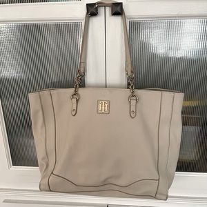 Tommy Hilfiger cream shoulder bag